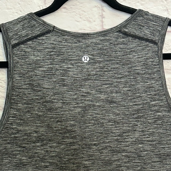 Gray Sleeveless Tank Top - Picture 3 of 3